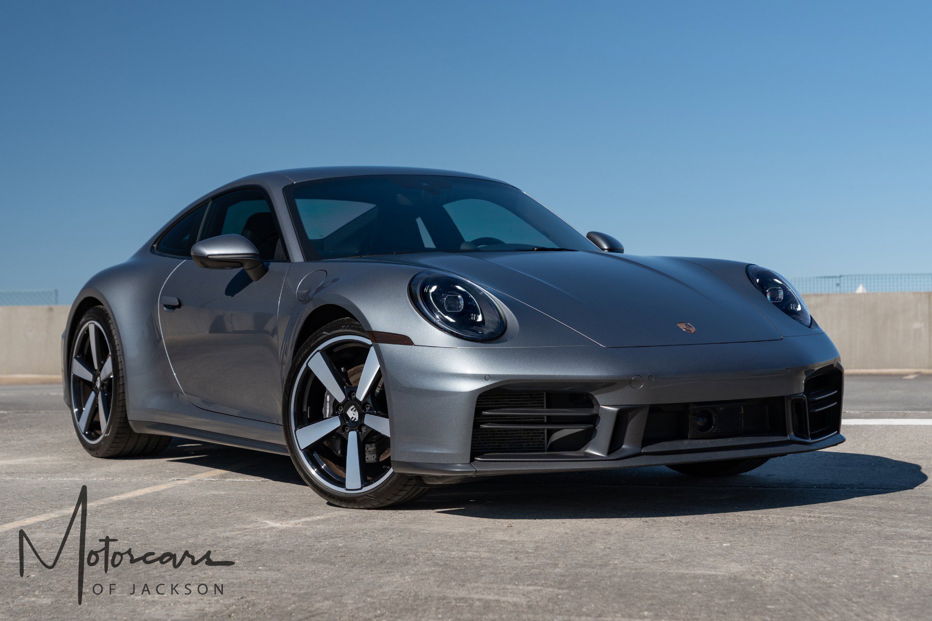 Used 2025 Porsche 911 Carrera image 2