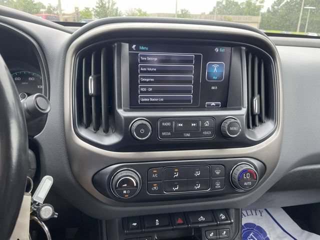 Used 2016 Chevrolet Colorado Z71 AWD/4WD image 19