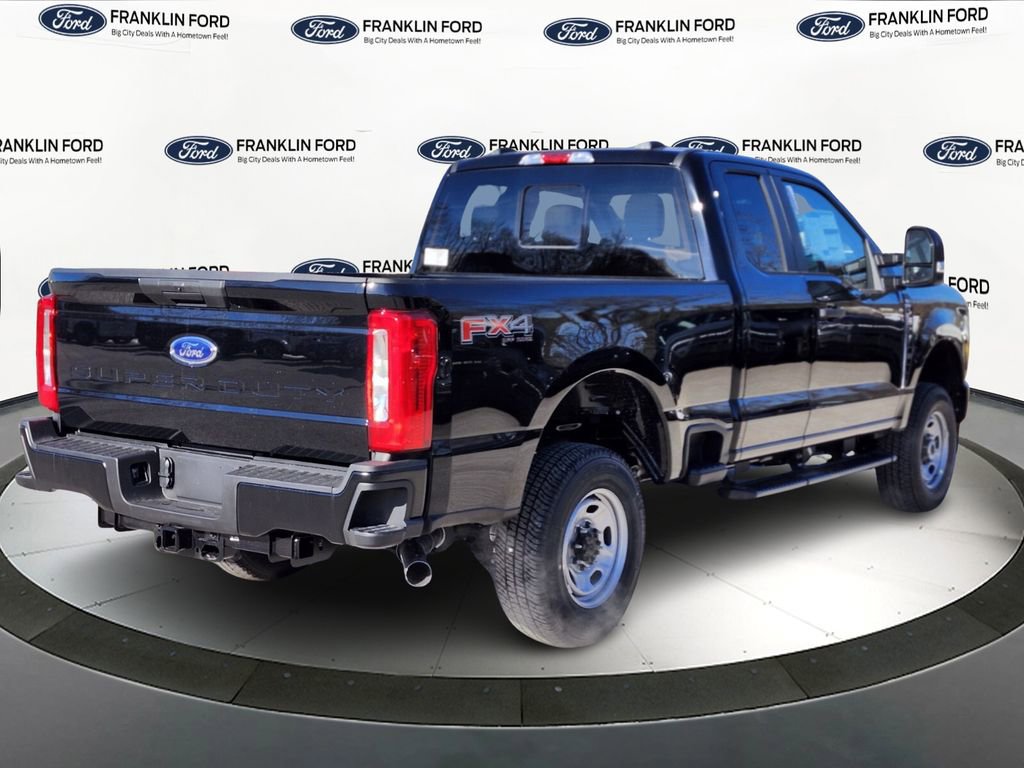 New 2026 Ford F250 XL w/ FX4 Off-Road Package image 5