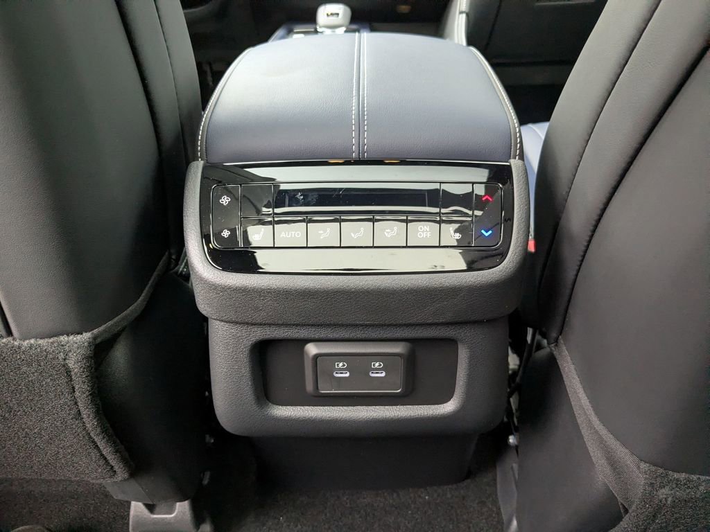 New 2026 INFINITI QX60 Sport image 26