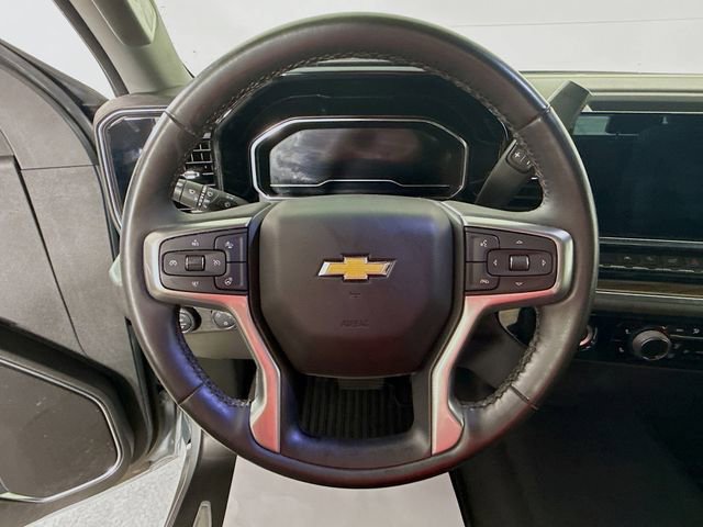 Used 2024 Chevrolet Silverado 1500 LT image 12