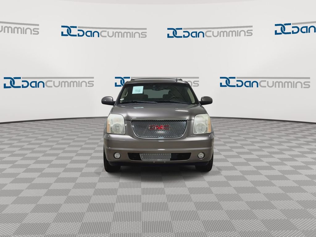 Used 2012 GMC Yukon XL Denali AWD/4WD image 3