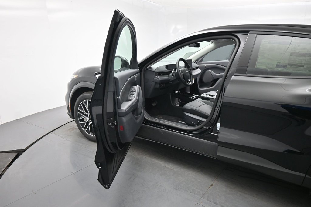 New 2026 Ford Mustang Mach-E Premium w/ Technology Package RWD image 8