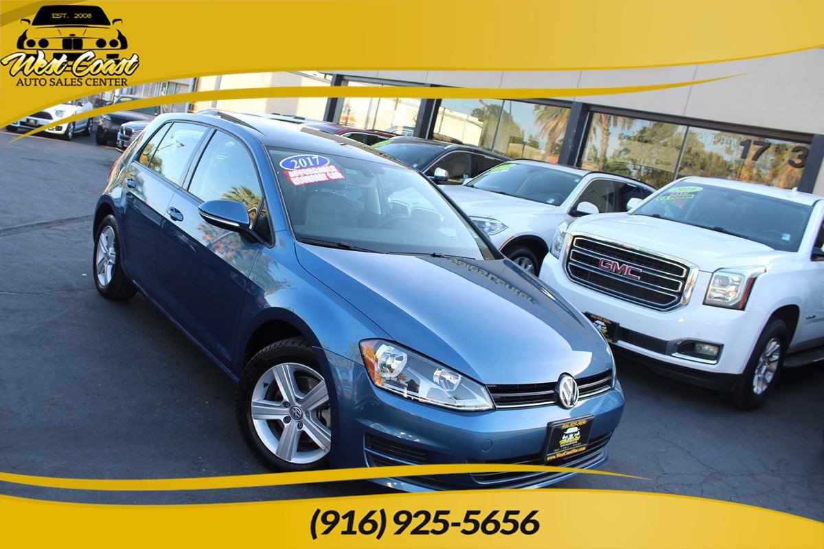 Used 2017 Volkswagen Golf Wolfsburg Edition FWD image 1