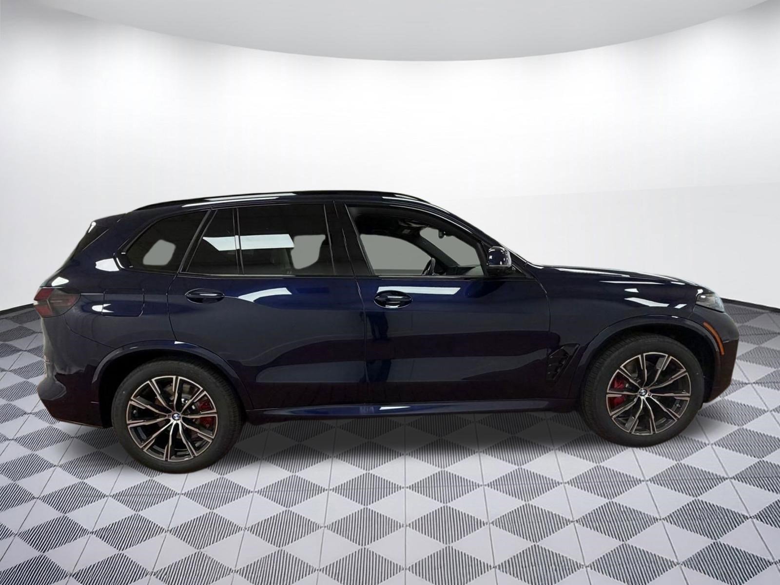 New 2026 BMW X5 xDrive50e image 7
