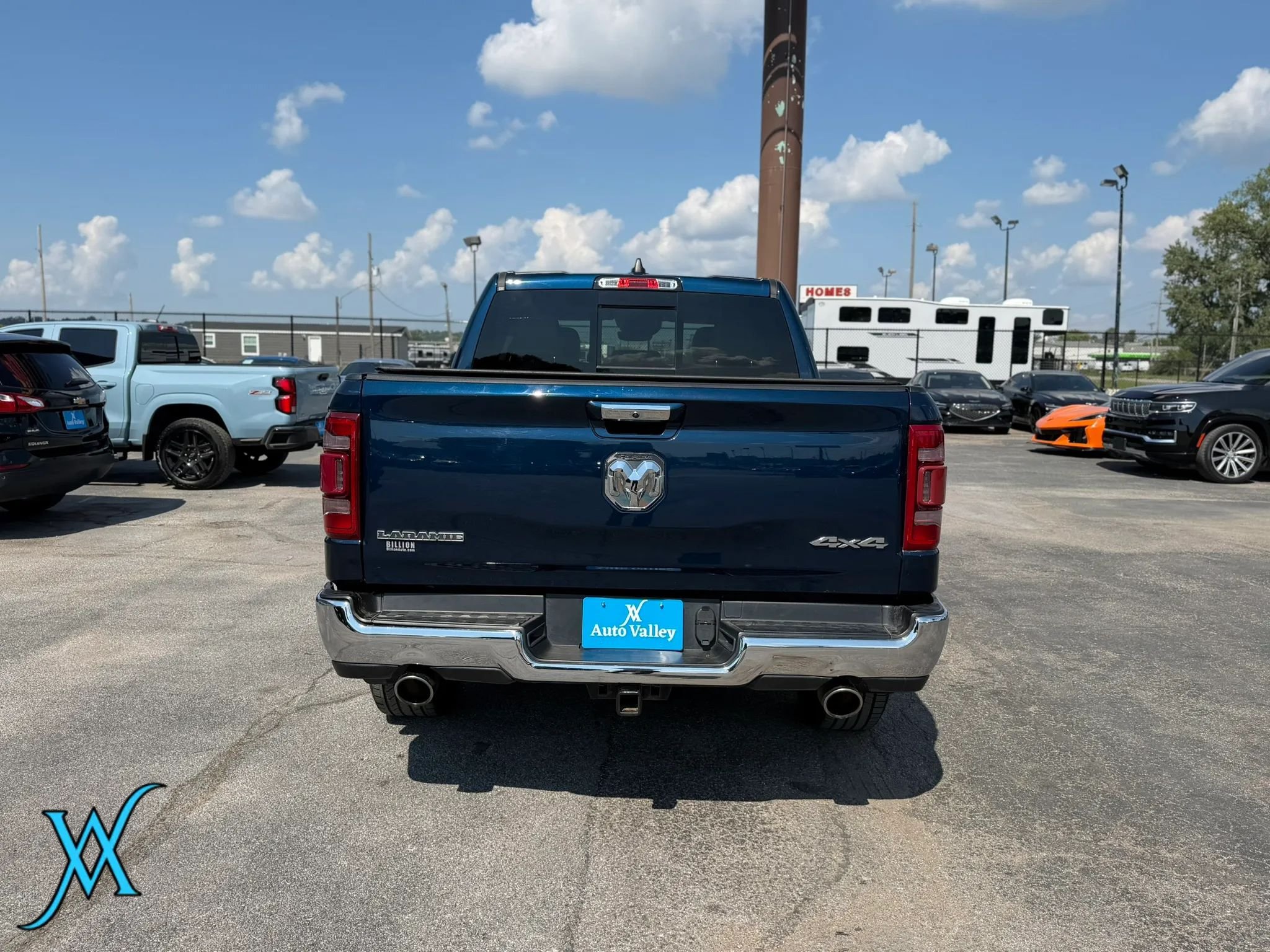 Used 2022 RAM 1500 Laramie AWD/4WD image 6
