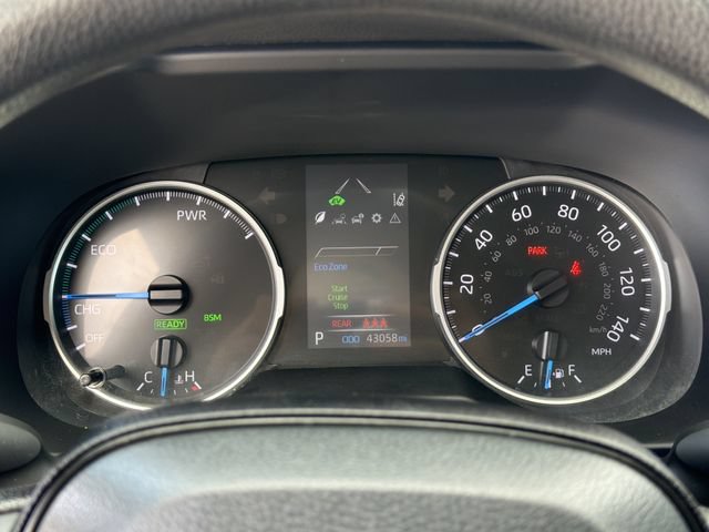 Certified 2022 Toyota RAV4 XLE AWD/4WD image 12