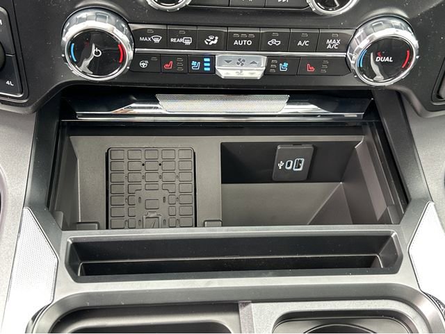 New 2025 Ford F250 Lariat w/ Lariat Ultimate Package image 30