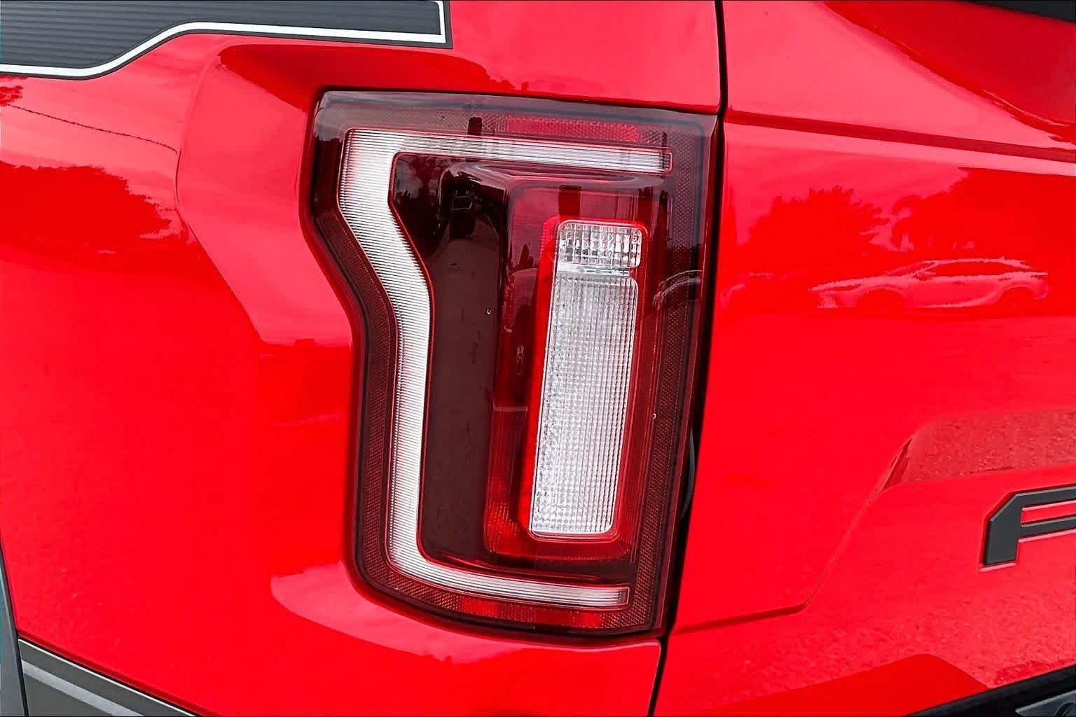 Used 2019 Ford F150 Raptor AWD/4WD image 29