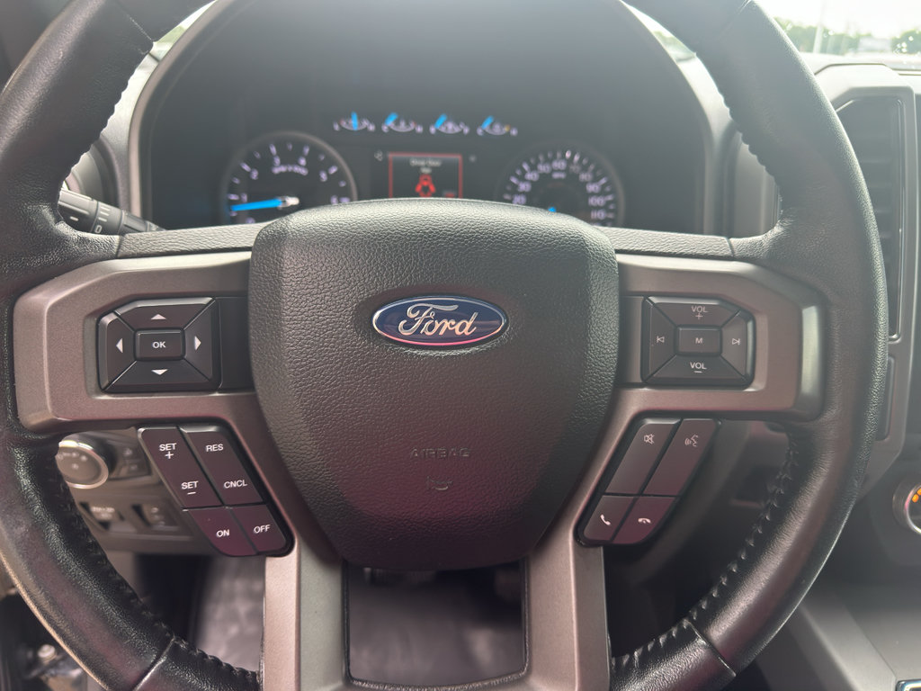 Used 2018 Ford Expedition XLT AWD/4WD image 4