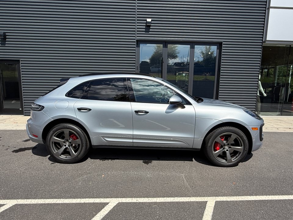 New 2026 Porsche Macan S AWD/4WD image 8