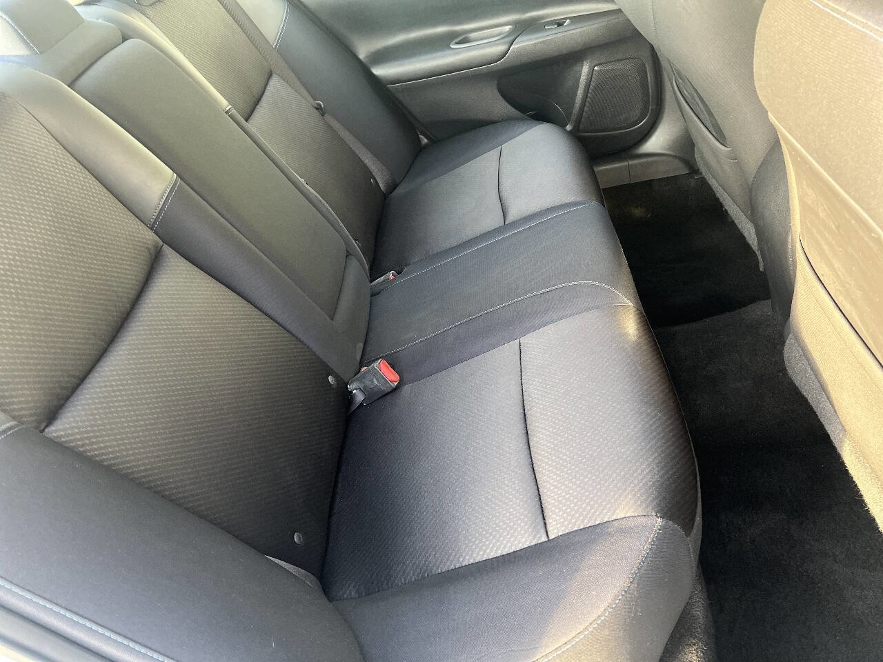 Used 2016 Nissan Altima 2.5 SR FWD image 13