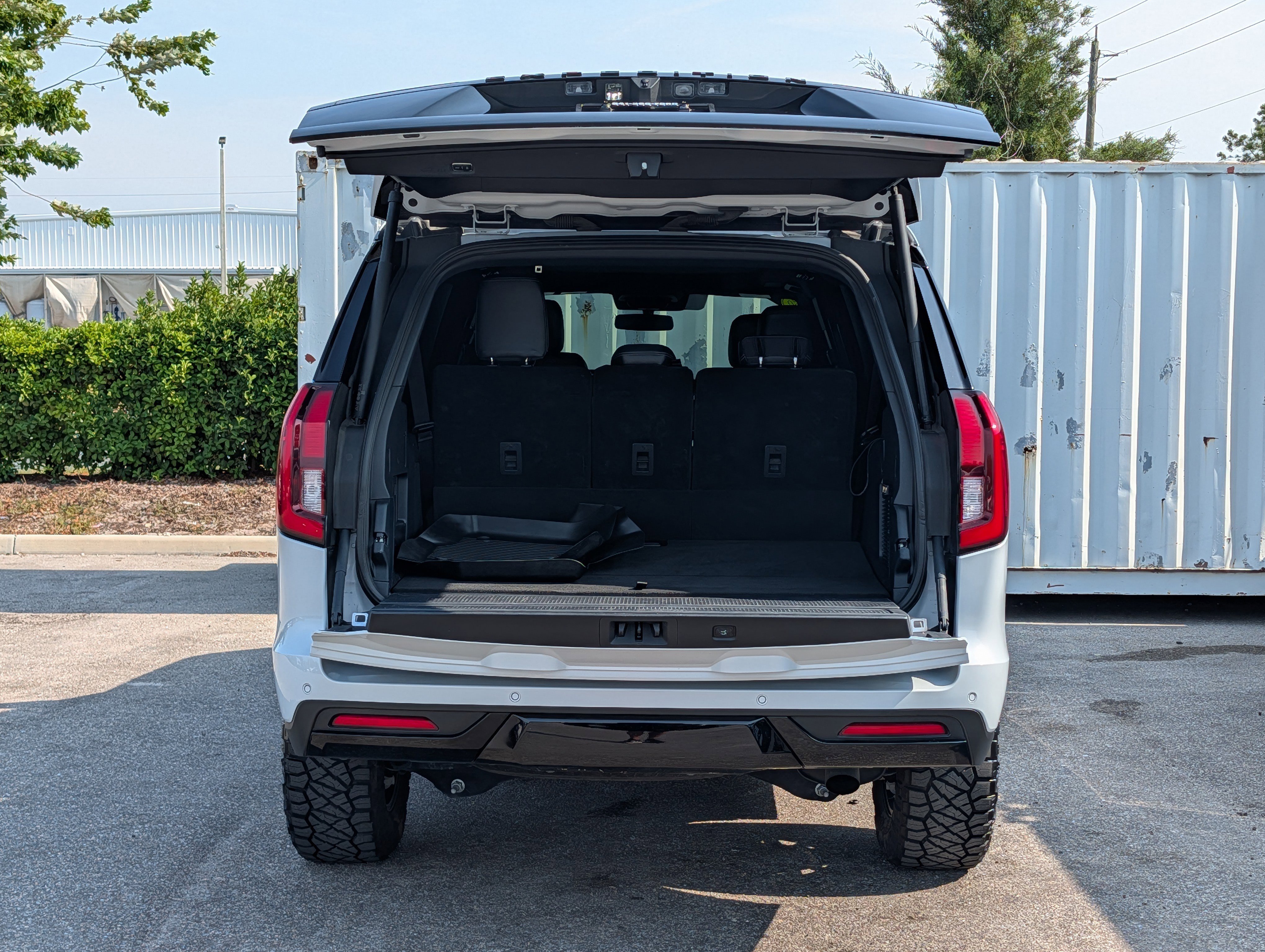 Certified 2025 Ford Expedition Max Platinum w/ Stealth Performance Package AWD/4WD image 15