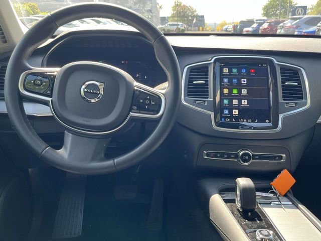 Used 2025 Volvo XC90 B5 Core image 24