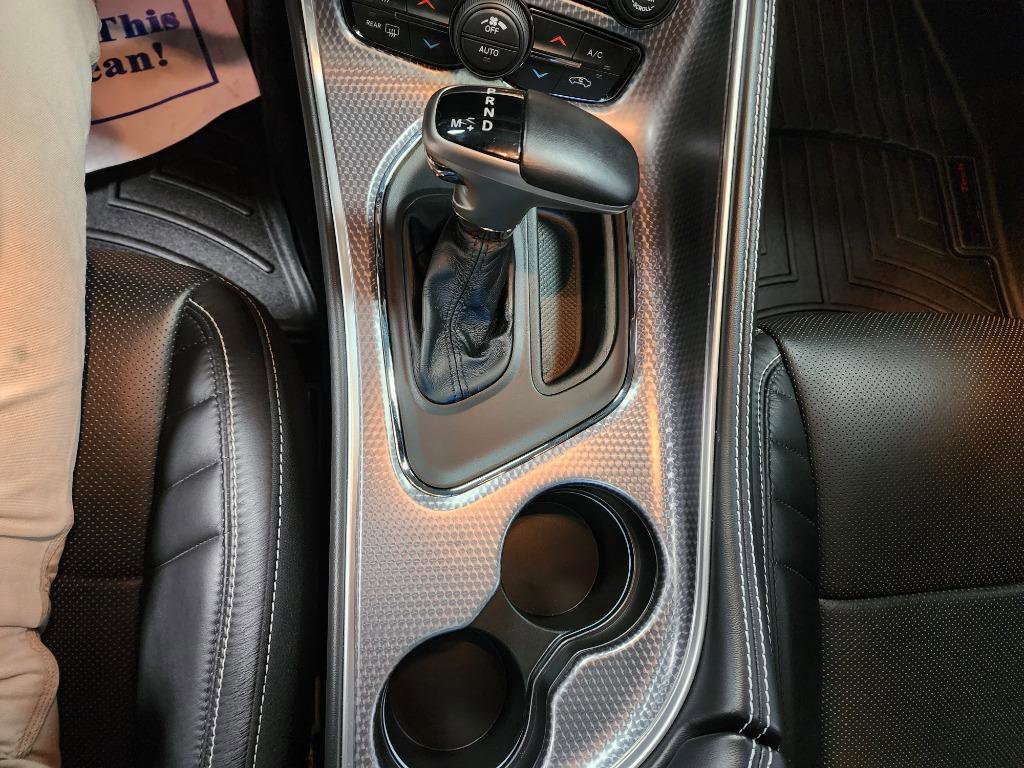 Used 2020 Dodge Challenger SRT Hellcat image 21