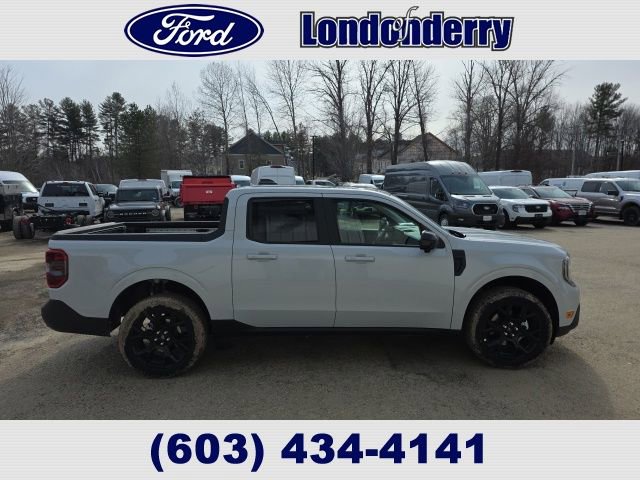 New 2026 Ford Maverick Lariat w/ Black Appearance Package image 2