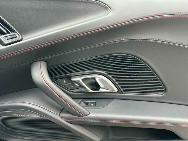 Used 2023 Audi R8 V10 performance image 17