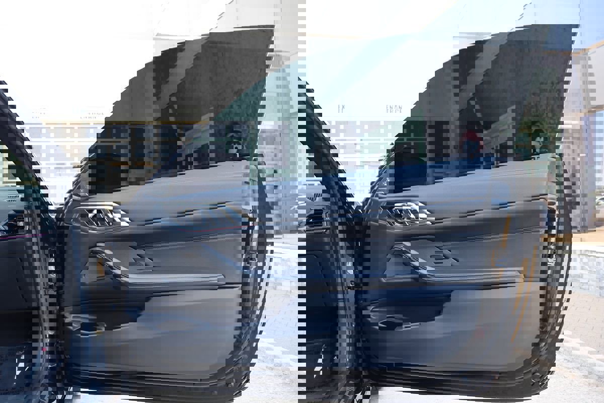 Used 2021 BMW 440i xDrive Coupe w/ Premium Package image 32