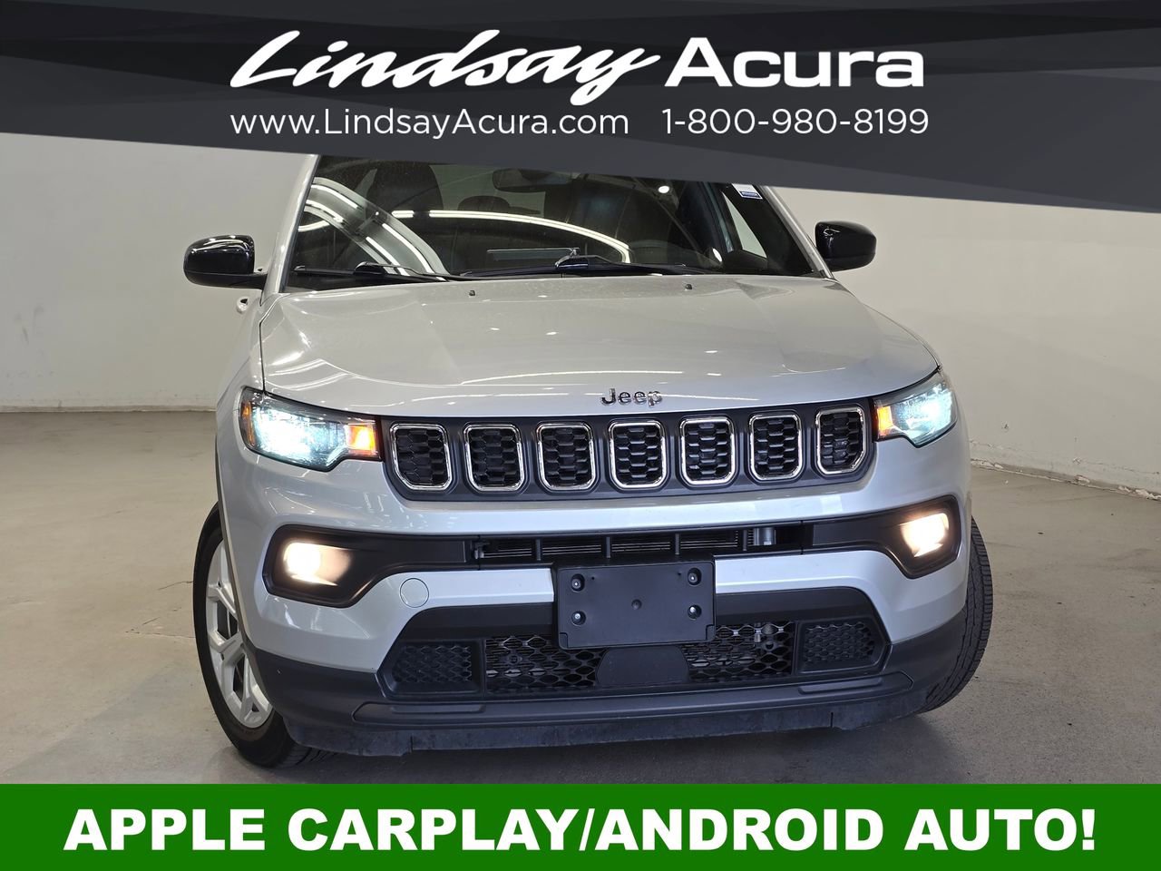 Used 2024 Jeep Compass Latitude AWD/4WD image 2