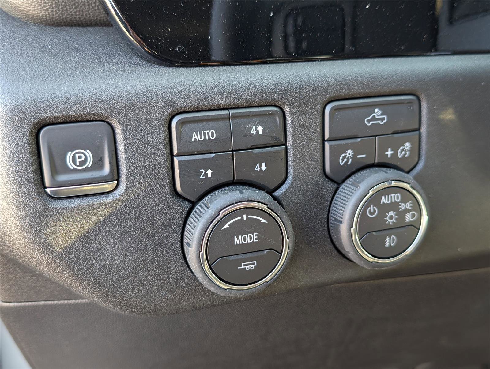 New 2026 Chevrolet Silverado 2500 LT image 17