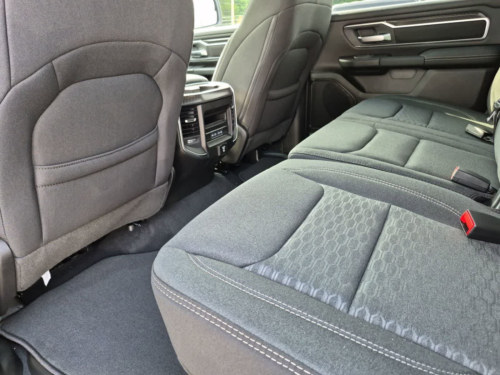New 2026 RAM 1500 Big Horn AWD/4WD image 19