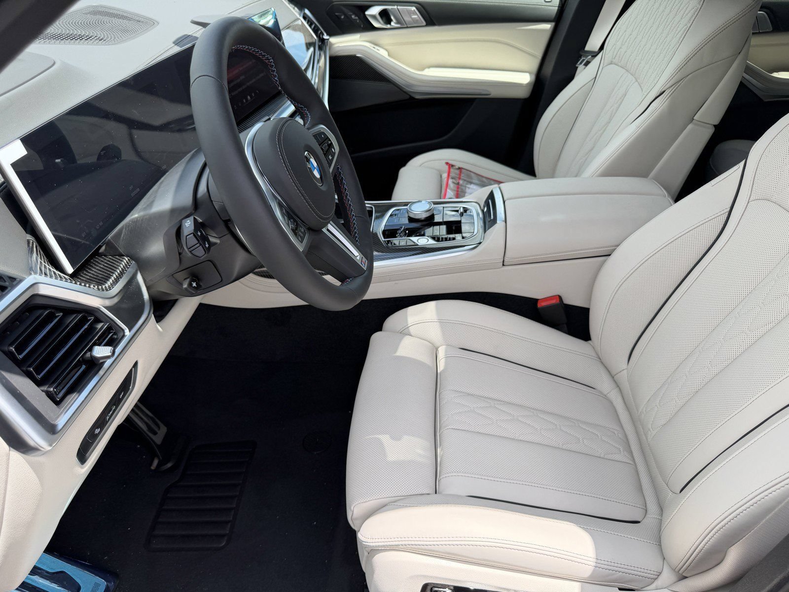 New 2027 BMW X7 M60i AWD/4WD image 24