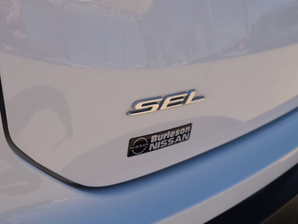 Used 2021 Ford Edge SEL w/ Convenience Package image 7