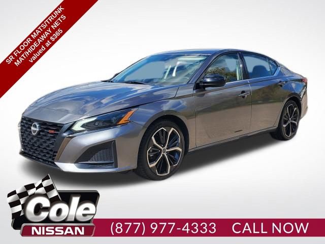 Used 2023 Nissan Altima 2.5 SR
