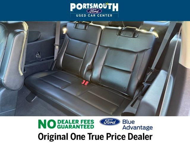 Used 2022 Ford Explorer XLT w/ Equipment Group 202A image 8