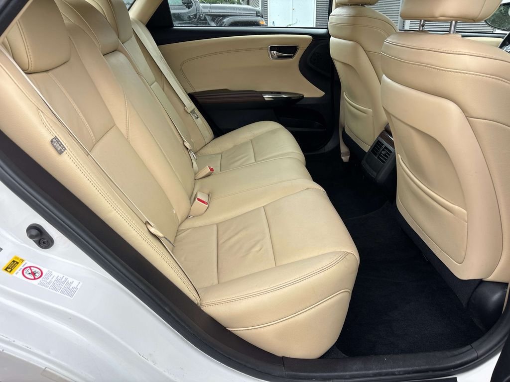 Used 2014 Toyota Avalon XLE Touring FWD image 14