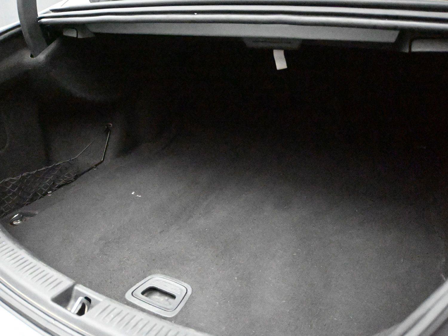 Used 2019 Mercedes-Benz E 300 4MATIC image 14