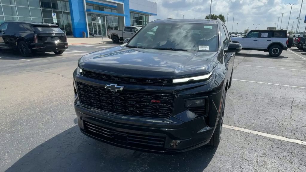 New 2026 Chevrolet Traverse RS w/ LPO, Floor Liner Package AWD/4WD image 5