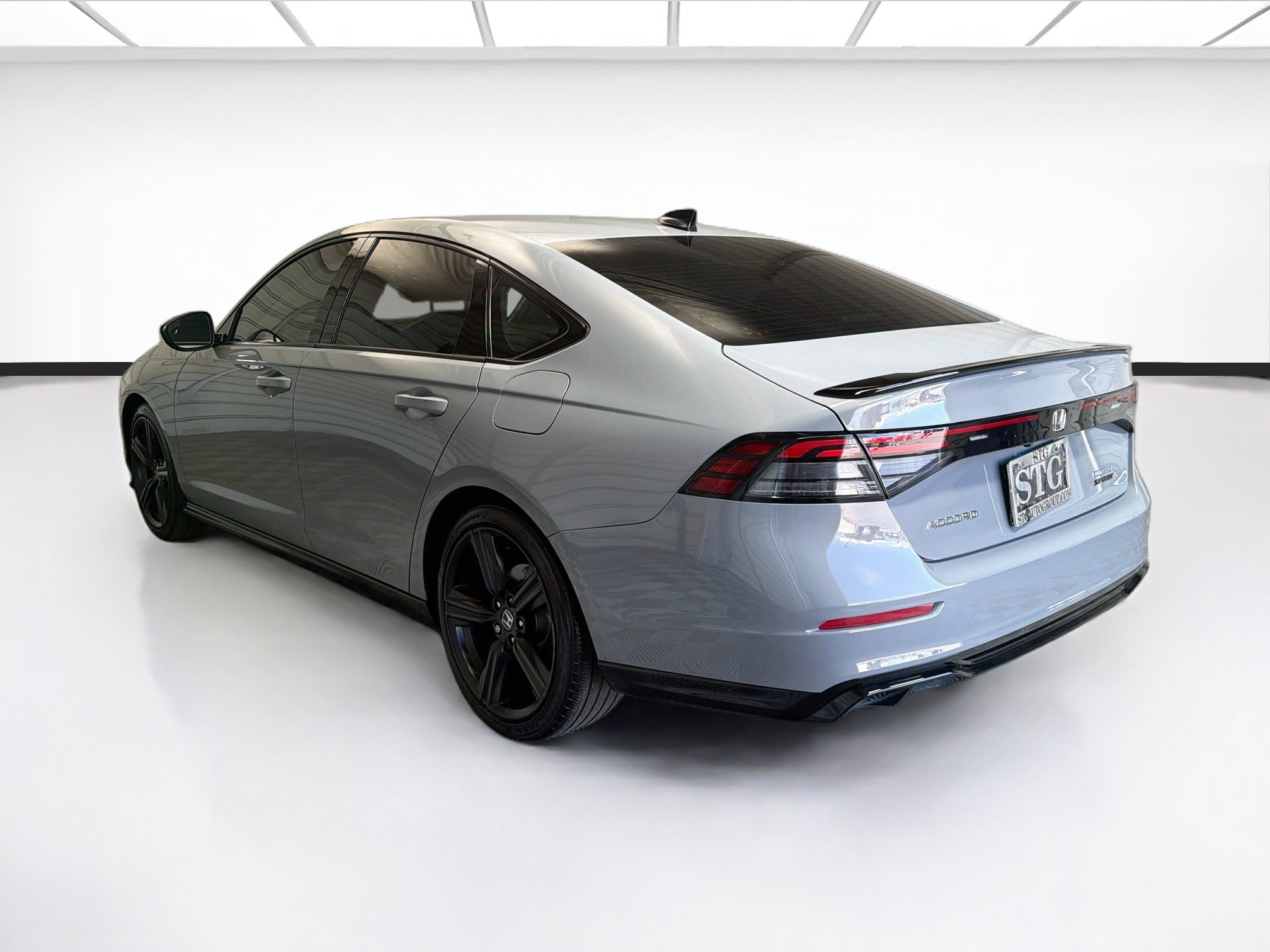 Used 2024 Honda Accord Sport image 6