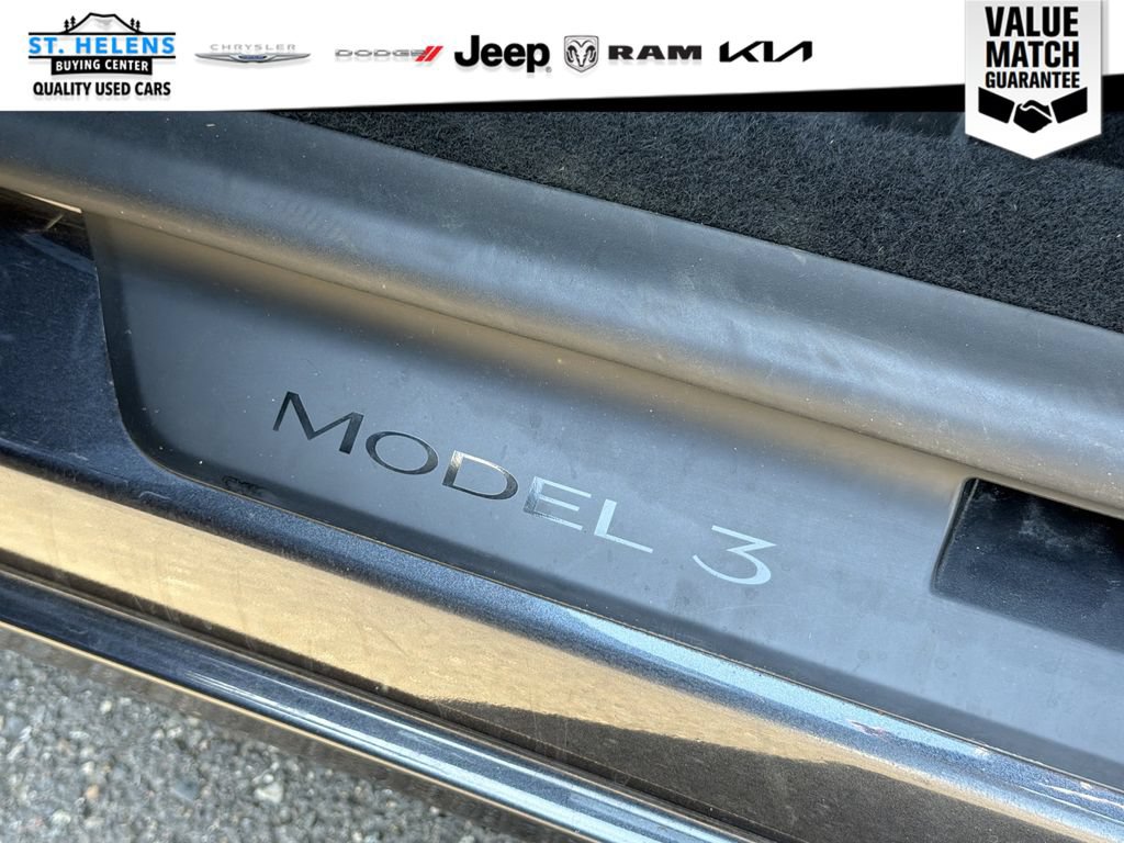 Used 2025 Tesla Model 3 Long Range RWD image 17