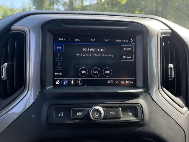 Used 2020 Chevrolet Silverado 1500 Custom w/ Custom Value Package AWD/4WD image 14