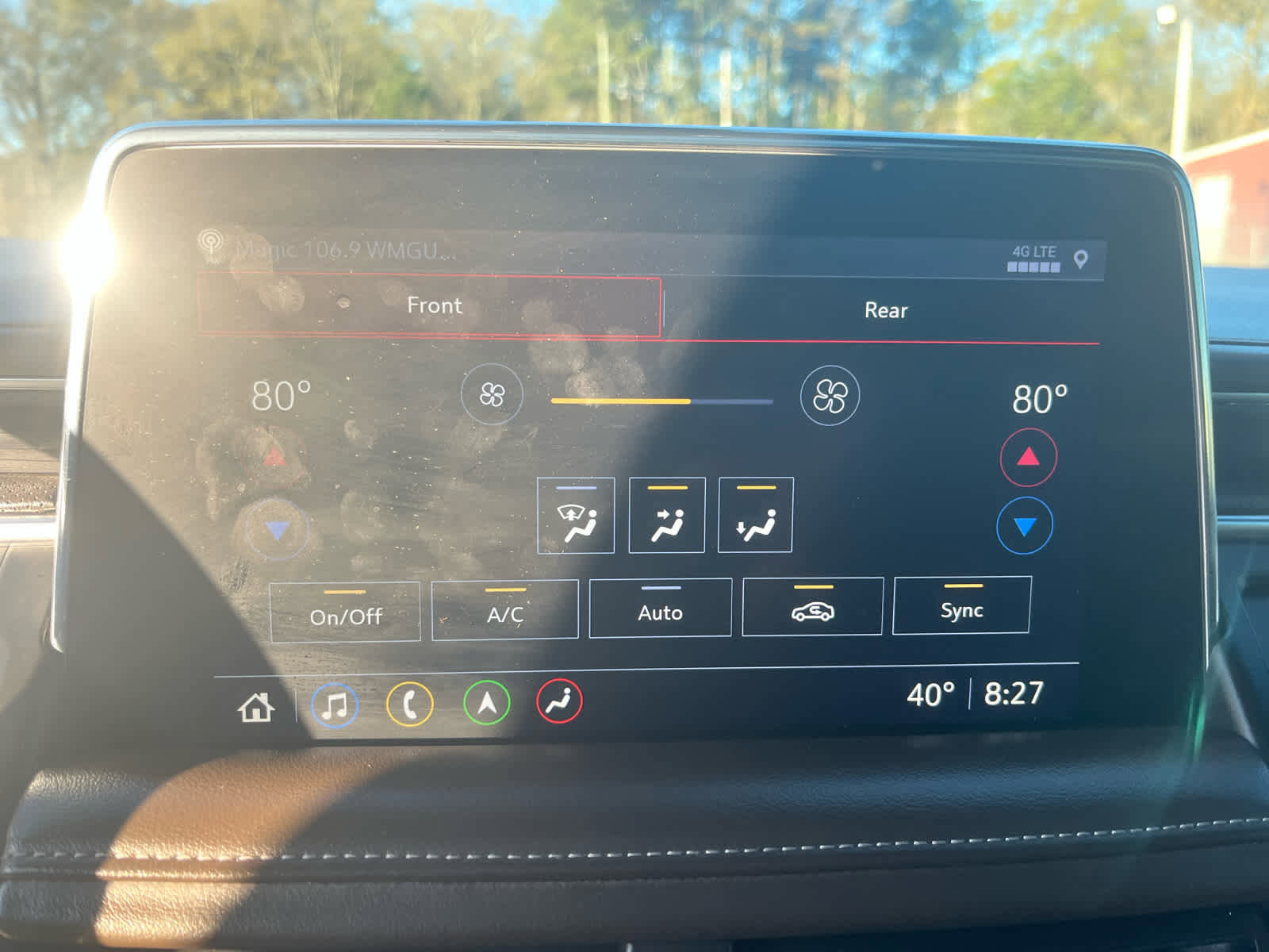 Used 2021 GMC Yukon XL SLT w/ SLT Premium Package image 19