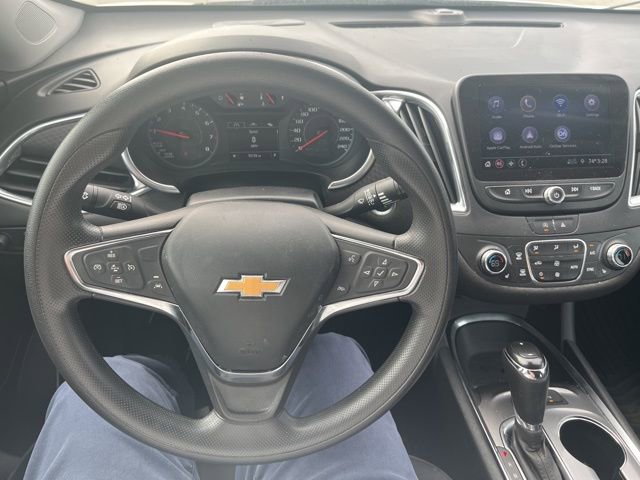 Used 2020 Chevrolet Malibu LT w/ Fleet LT Safety Plus Package image 13