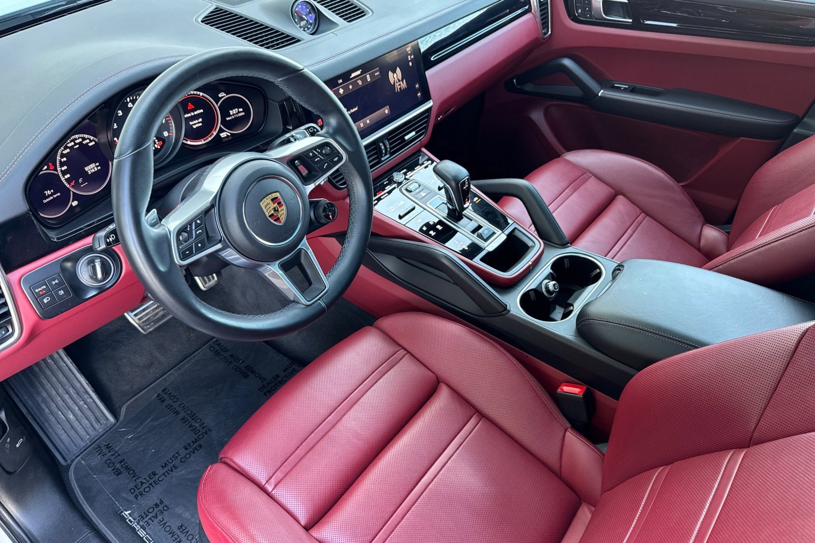 Used 2022 Porsche Cayenne S image 9