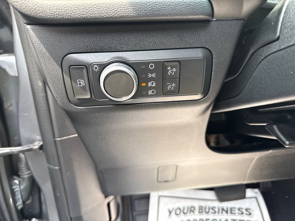 Used 2022 Ford Escape SE AWD/4WD image 11