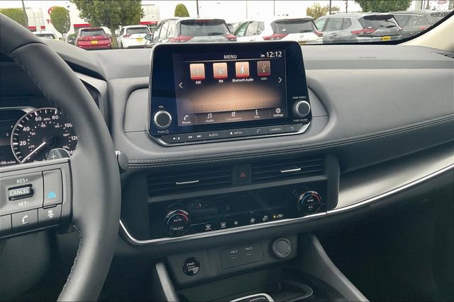 New 2026 Nissan Rogue SV image 8