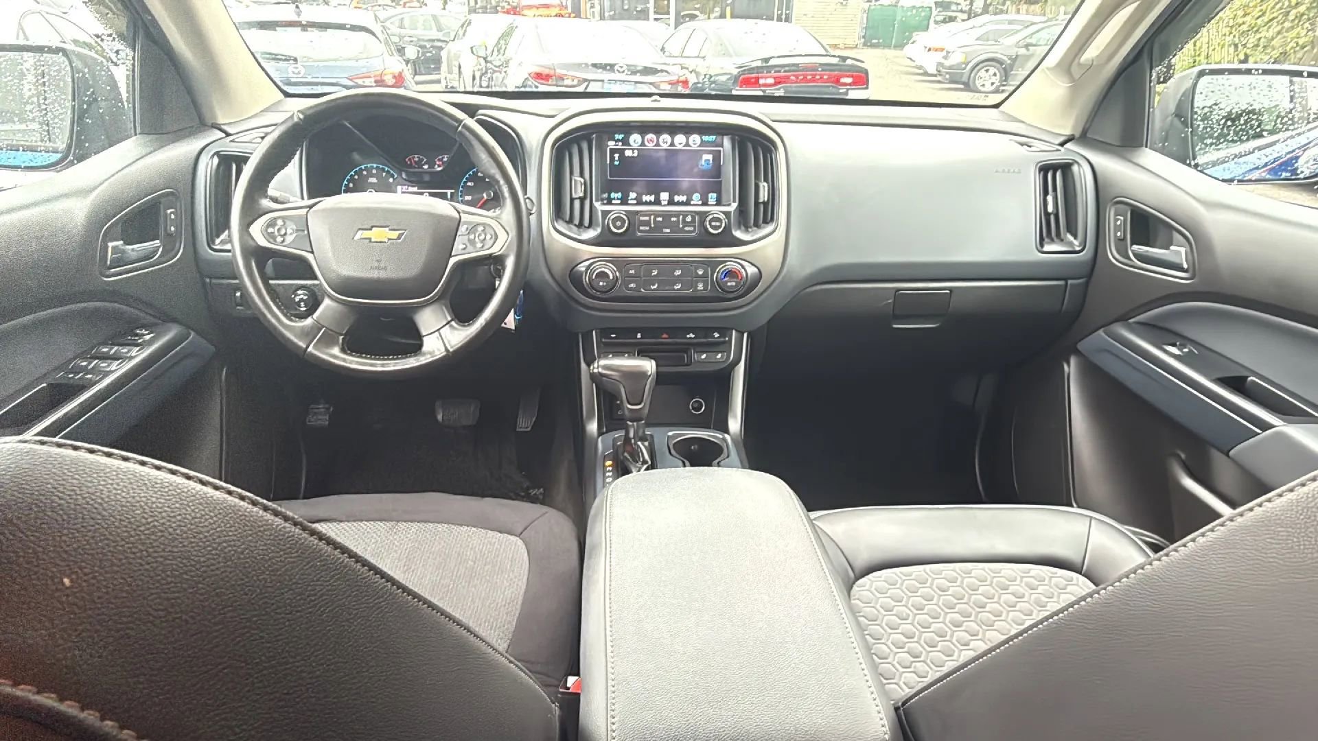 Used 2018 Chevrolet Colorado Z71 image 13