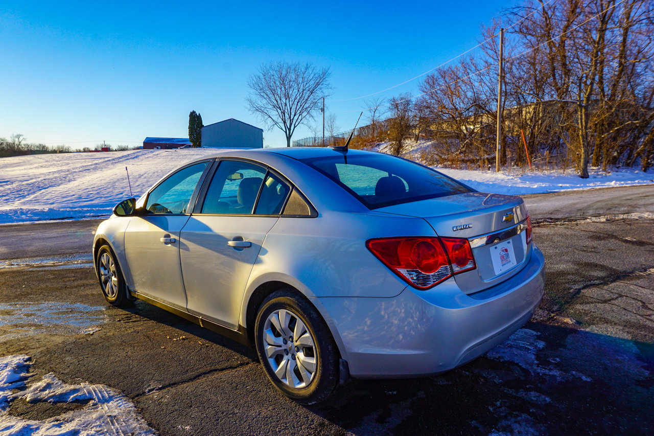 Used 2014 Chevrolet Cruze LS image 5