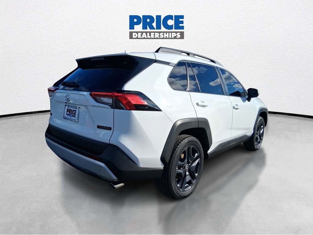 Used 2022 Toyota RAV4 Adventure image 5