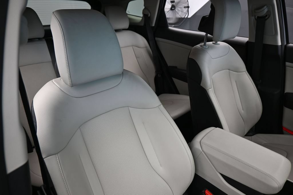 Used 2024 Kia Sportage EX FWD image 42