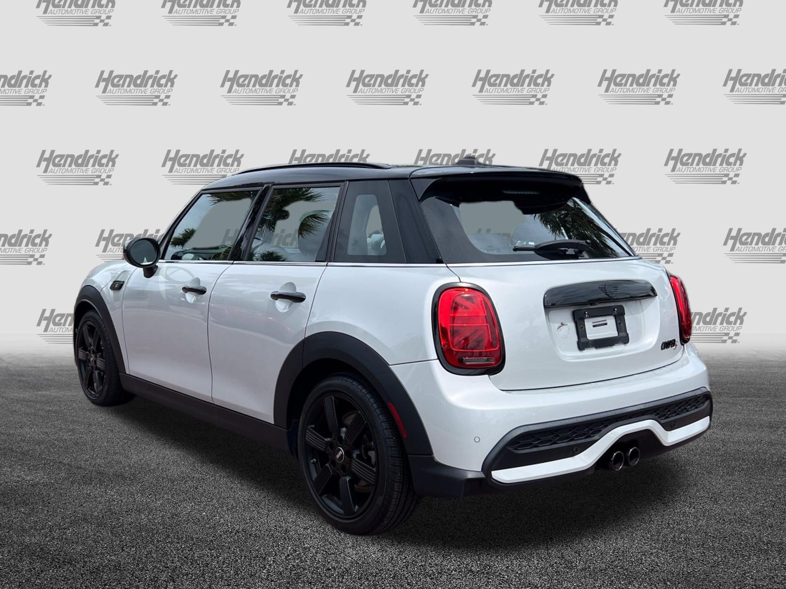 Used 2022 MINI Cooper S FWD image 8