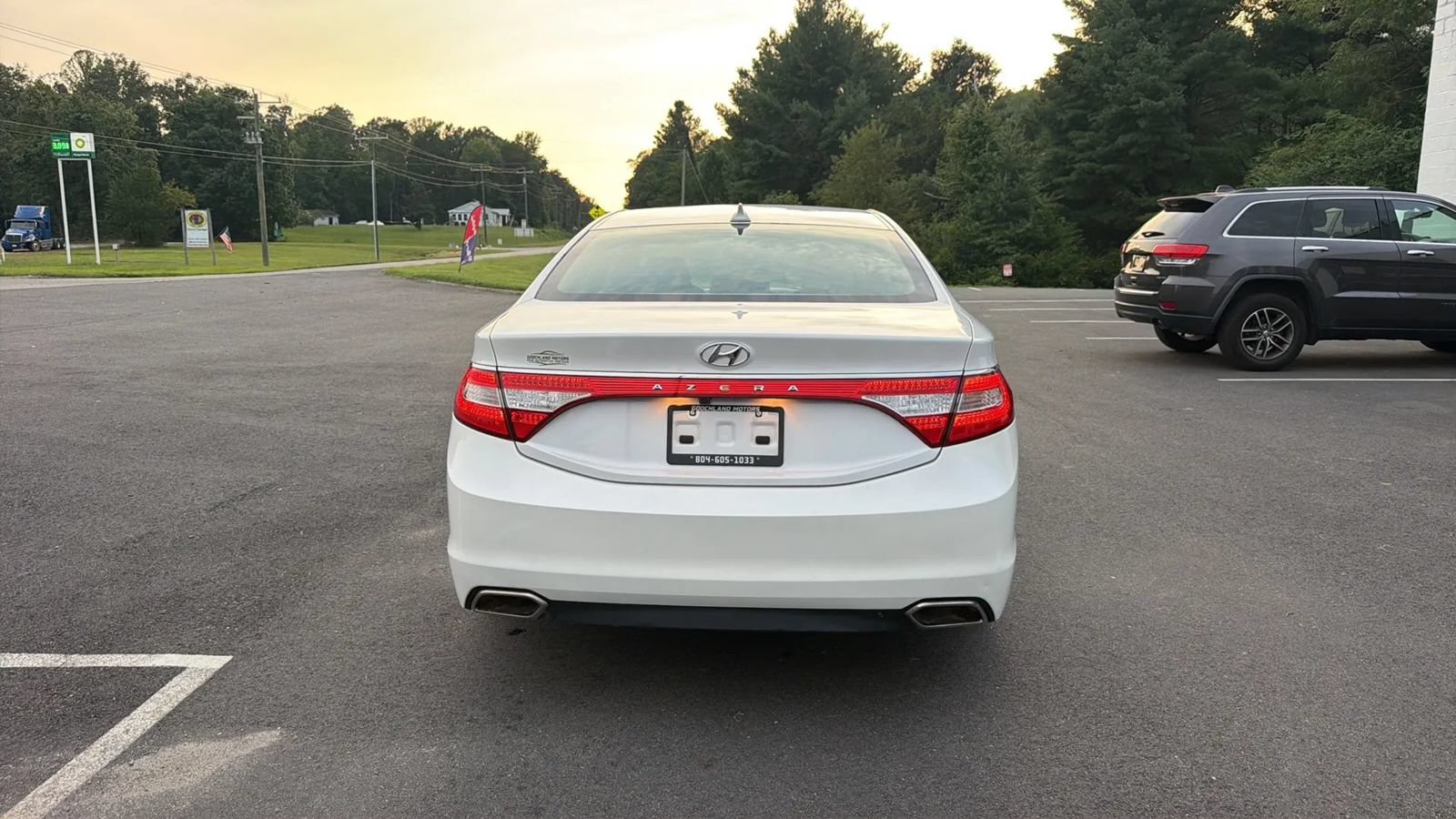 Used 2017 Hyundai Azera FWD image 6