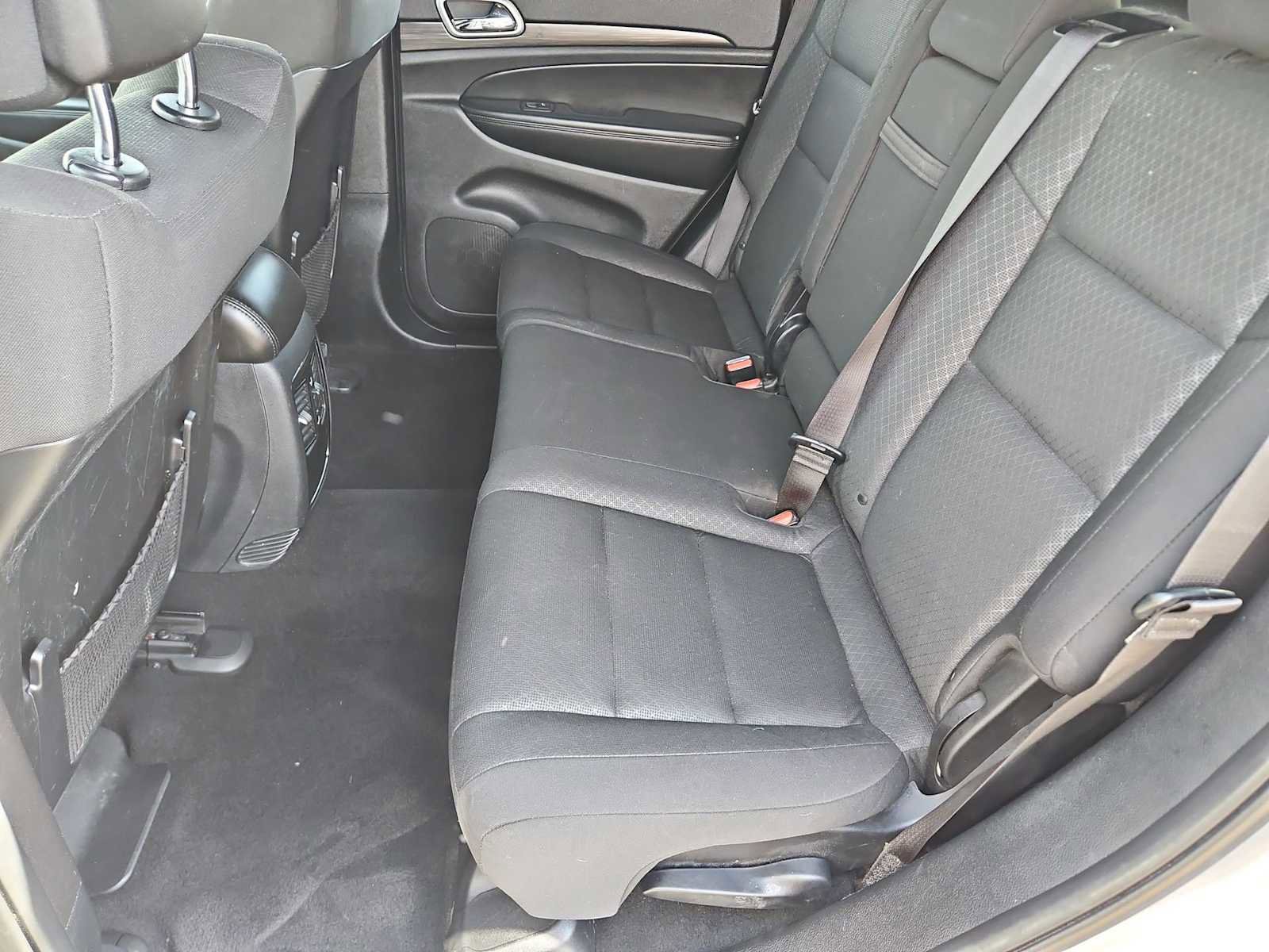 Used 2020 Jeep Grand Cherokee Laredo image 20