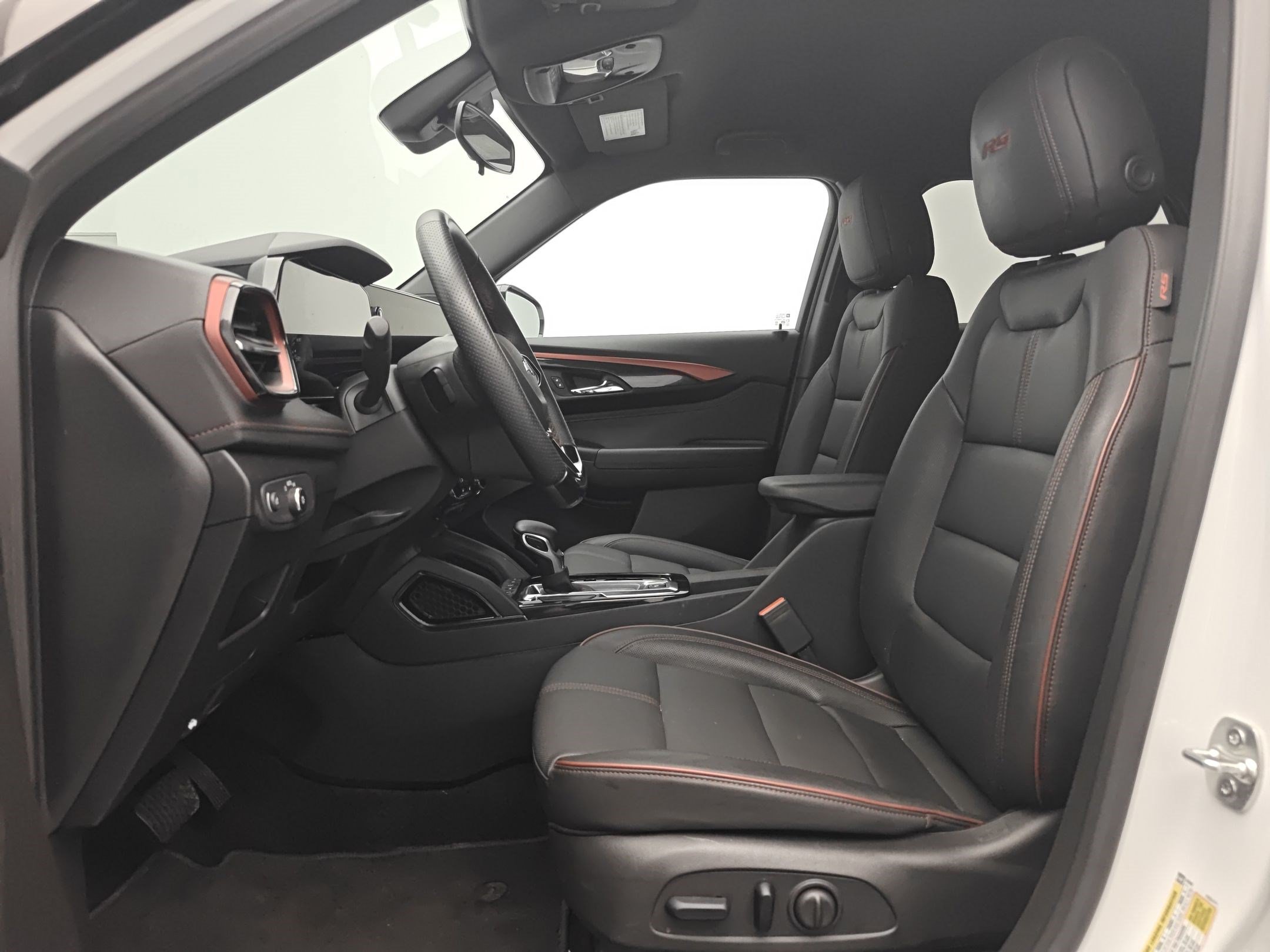 Certified 2024 Chevrolet TrailBlazer RS AWD/4WD image 5