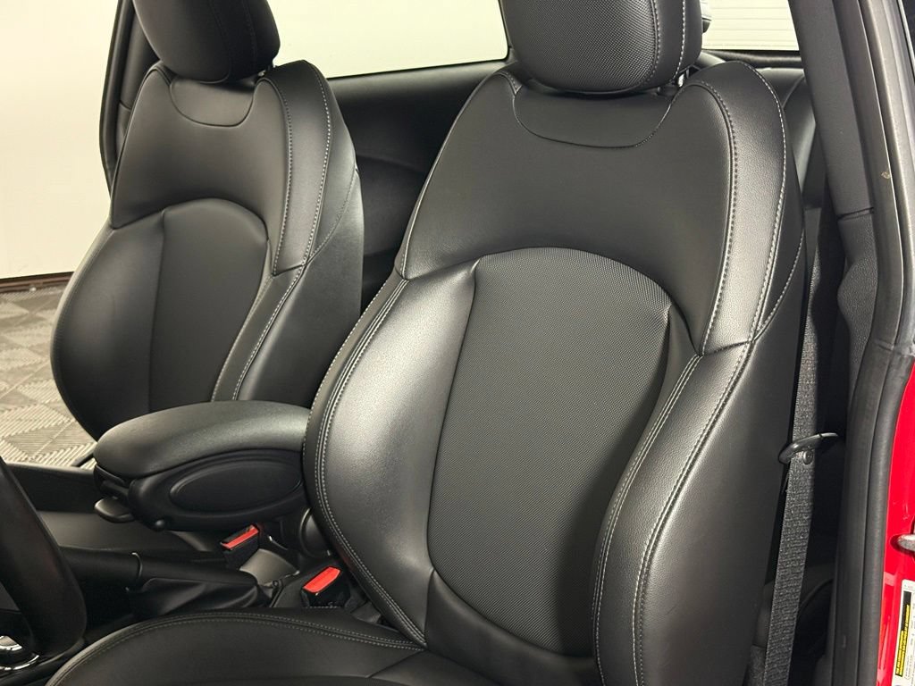 Used 2022 MINI Cooper John Cooper Works FWD image 29