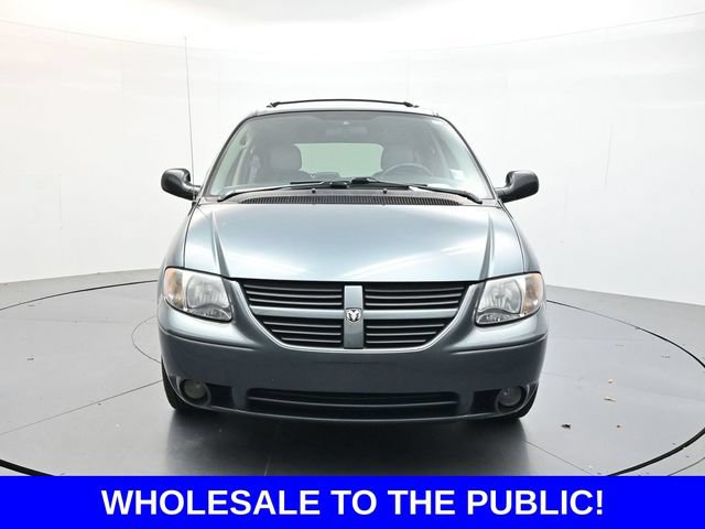 Used 2006 Dodge Grand Caravan SXT FWD image 2